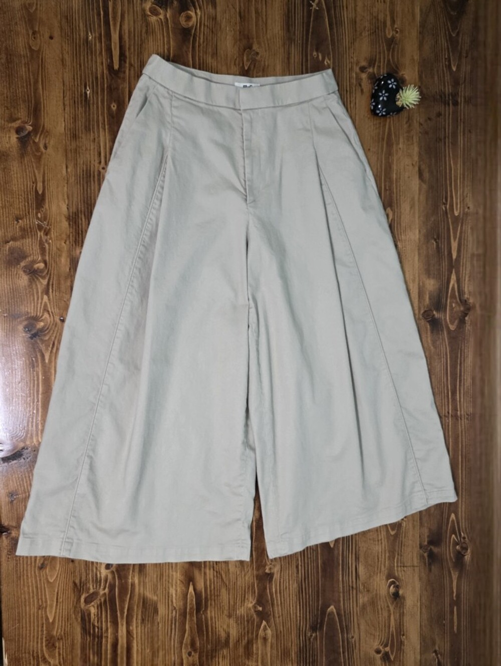 Uniqlo : C Cotton Culottes Beige XS
